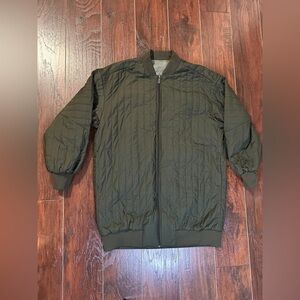 Lululemon Oversized-Fit Non-Stop Bomber Jacket Size 4 
Grey Sage / Dark Olive